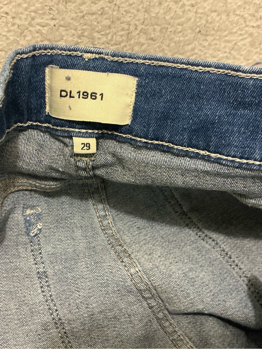 DL1961 Slim MARA Straight Jeans in light Blue Wash size 29 - Picture 8 of 10